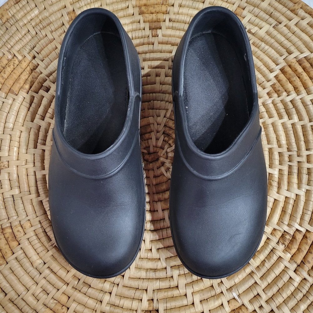 Crocs Black Slip On Mules Clogs Size 9